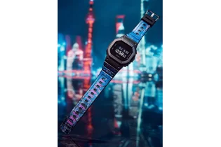 Часы Casio DW-5600BB-1PRC кварцевые