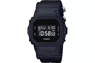 Часы Casio DW-5600BBN-1E кварцевые