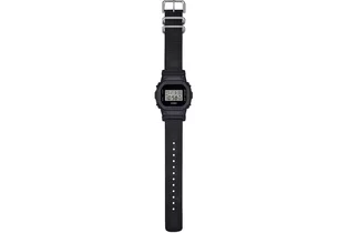 Часы Casio DW-5600BCE-1 кварцевые